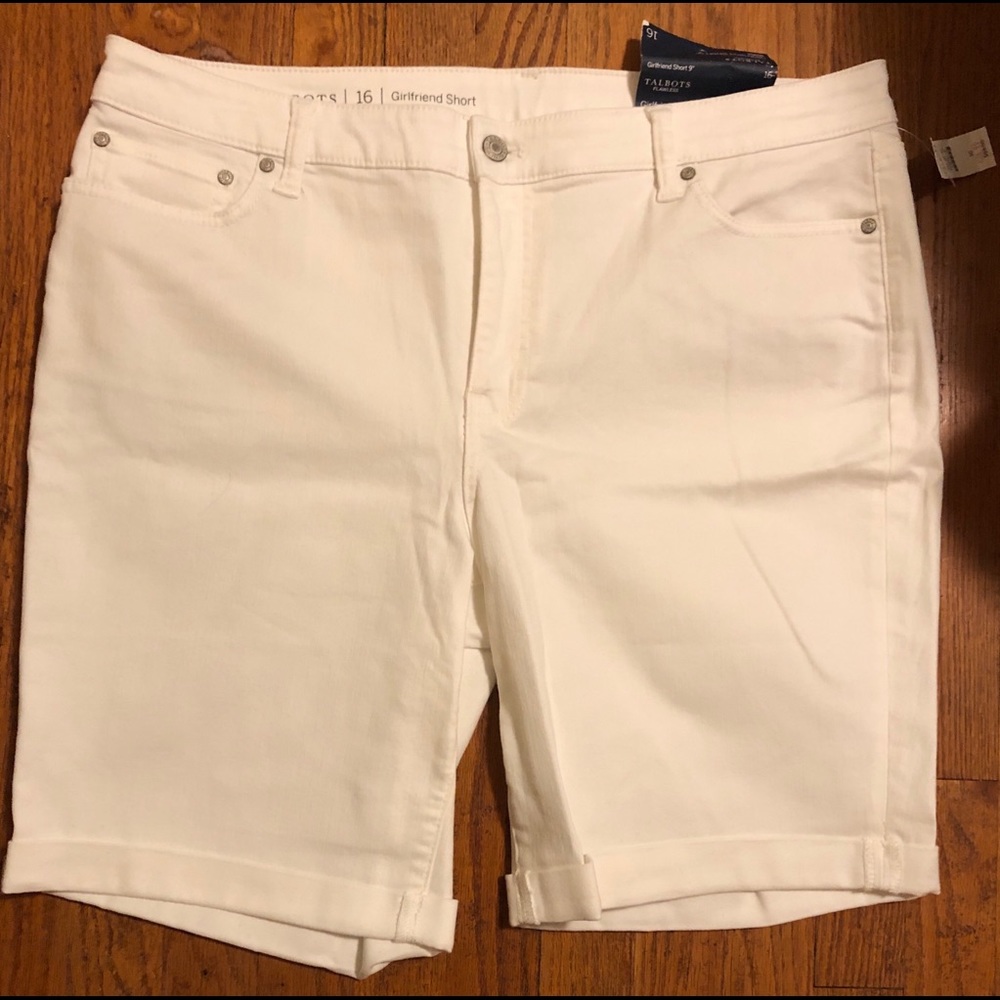 White “Girlfriend” Shorts Size 16  -Talbots-NWOT